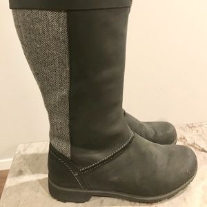 Eddie Bauer black boots